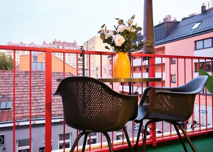 Free Parking I Balcony I 5 Min To Train Station Відень
